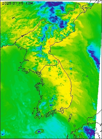 2025-01-15 18 : 00