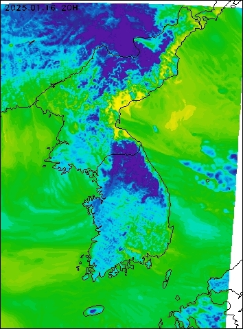 2025-01-16 20 : 00