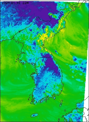 2025-01-16 22 : 00