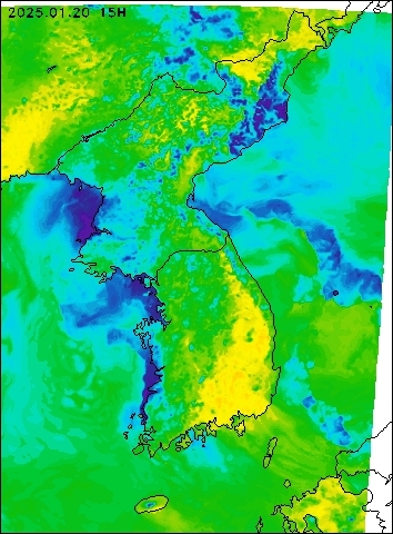 2025-01-20 15 : 00