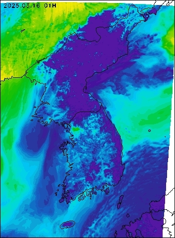 2025-03-16 01 : 00