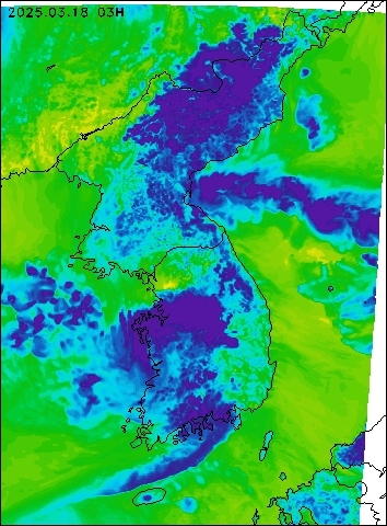 2025-03-18 03 : 00