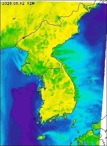 2025-05-12 12 : 00