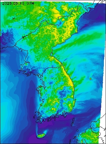 2025-05-13 07 : 00