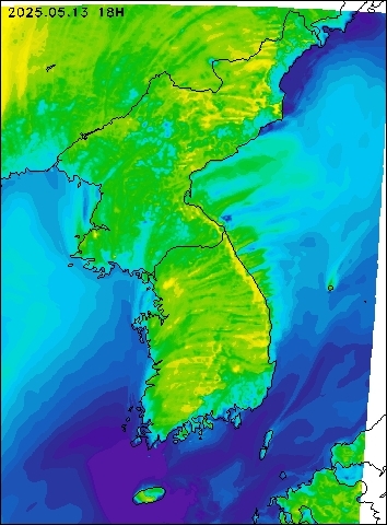 2025-05-13 18 : 00