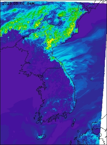 2025-05-16 04 : 00