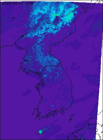 2025-05-17 07 : 00