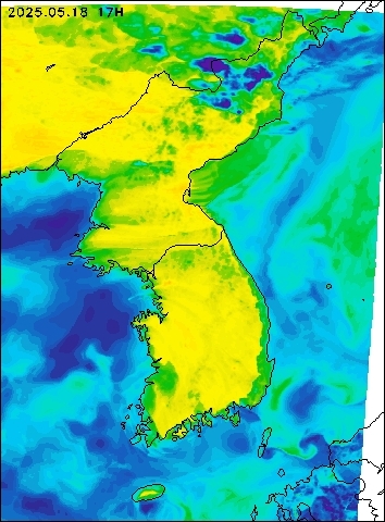 2025-05-18 17 : 00