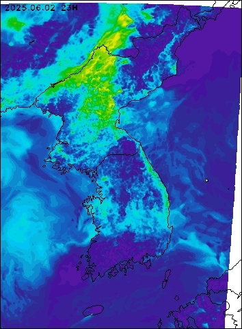 2025-06-02 23 : 00