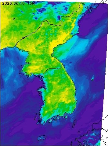 2025-06-10 15 : 00