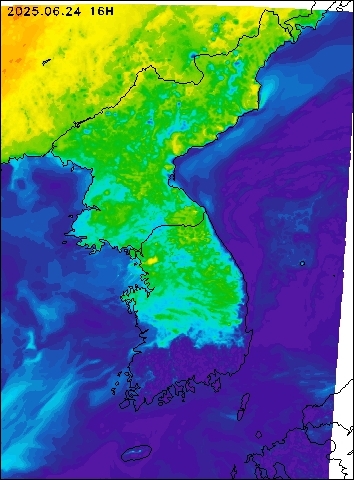 2025-06-24 16 : 00
