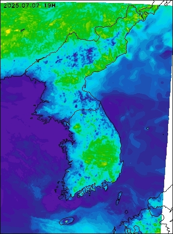 2025-07-07 19 : 00