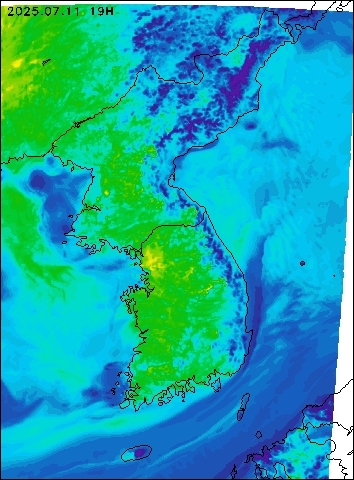 2025-07-11 19 : 00