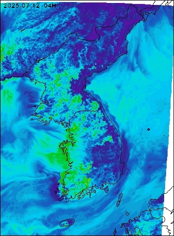 2025-07-12 04 : 00
