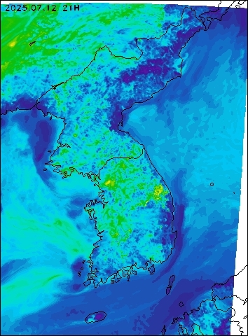 2025-07-12 21 : 00
