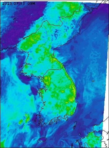 2025-07-13 09 : 00