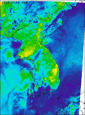 2025-07-13 15 : 00