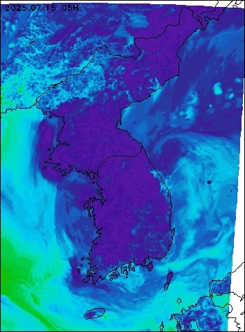 2025-07-15 05 : 00