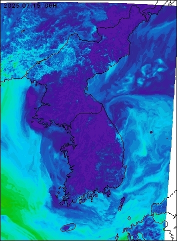 2025-07-15 06 : 00