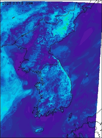 2025-07-18 09 : 00