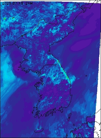2025-07-18 21 : 00
