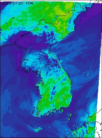 2025-07-20 15 : 00