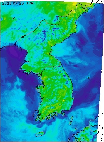 2025-07-23 17 : 00