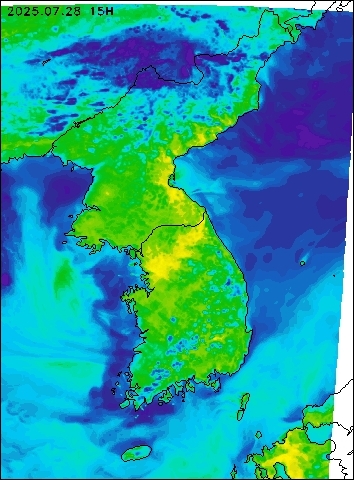 2025-07-28 15 : 00