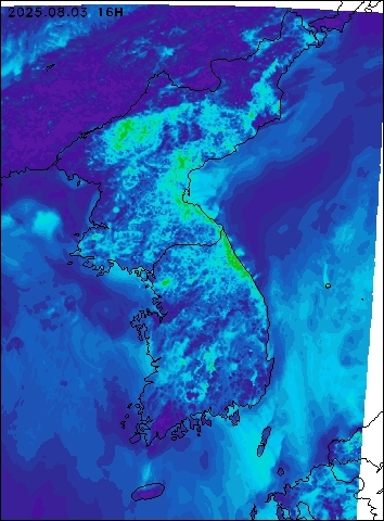 2025-08-03 16 : 00