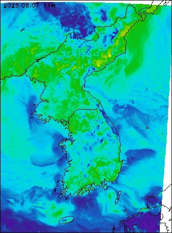 2025-08-07 11 : 00