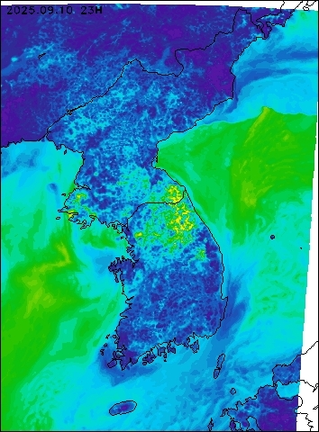 2025-09-10 23 : 00