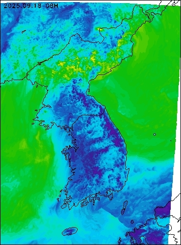 2025-09-18 08 : 00