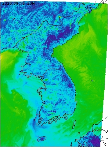 2025-09-18 23 : 00
