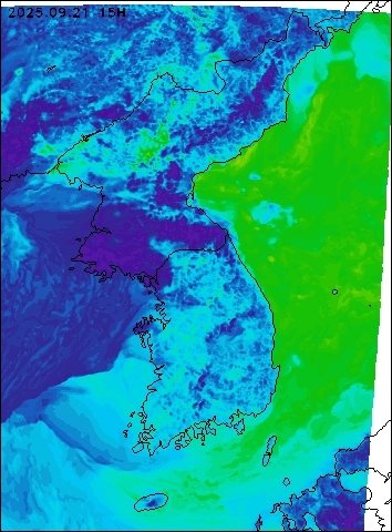 2025-09-21 15 : 00