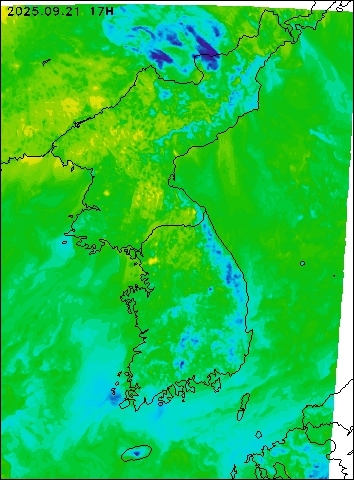 2025-09-21 17 : 00