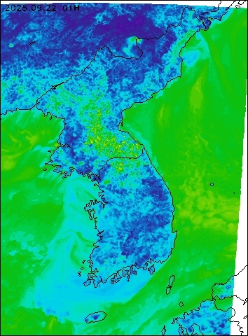 2025-09-22 01 : 00