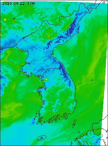 2025-09-22 17 : 00