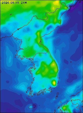 2026-05-15 21 : 00