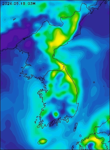 2026-05-18 03 : 00