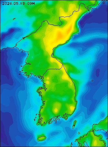 2026-05-18 09 : 00