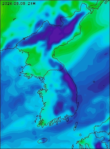 2026-08-08 21 : 00