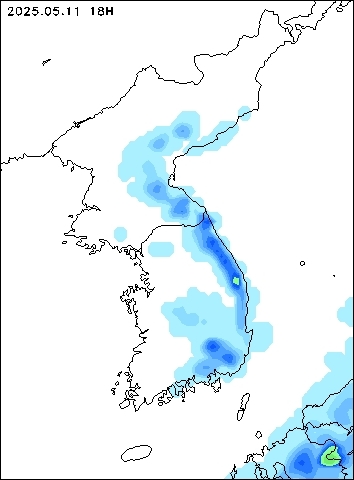 2025-05-11 18 : 00