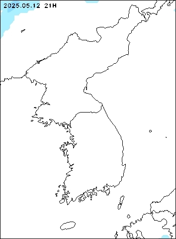 2025-05-12 21 : 00