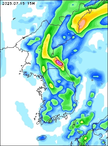 2025-07-15 15 : 00