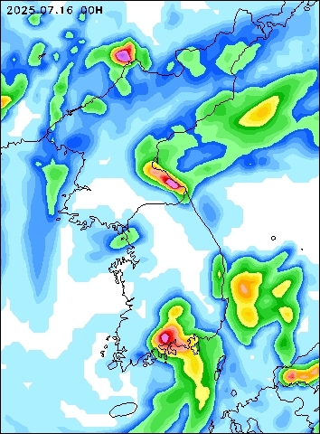 2025-07-16 00 : 00