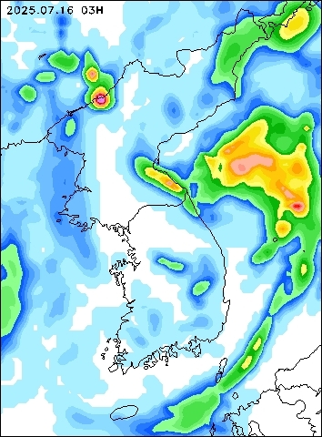 2025-07-16 03 : 00