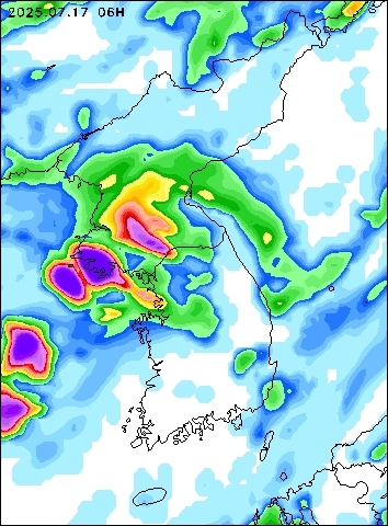 2025-07-17 06 : 00