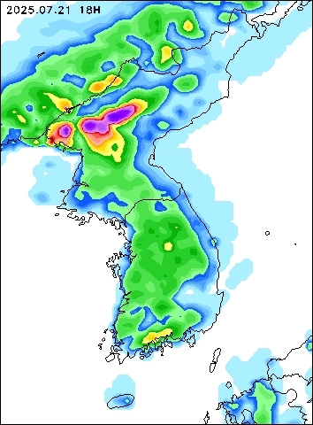 2025-07-21 18 : 00
