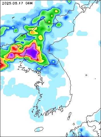 2025-08-17 06 : 00