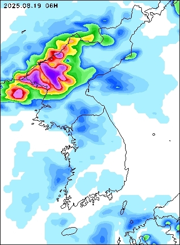 2025-08-19 06 : 00